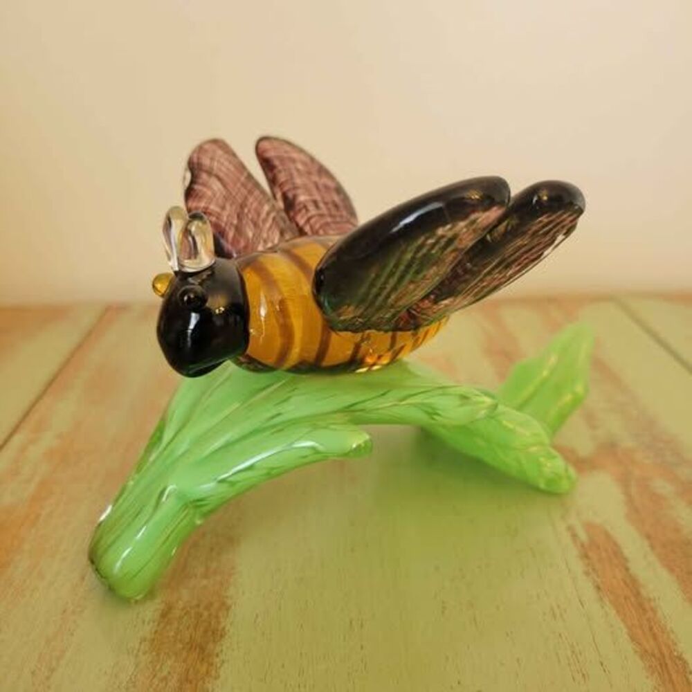 Large Art Glass Bee Figurine • Hand Blown Glass • Bee on Green Leaf 🐝🌿